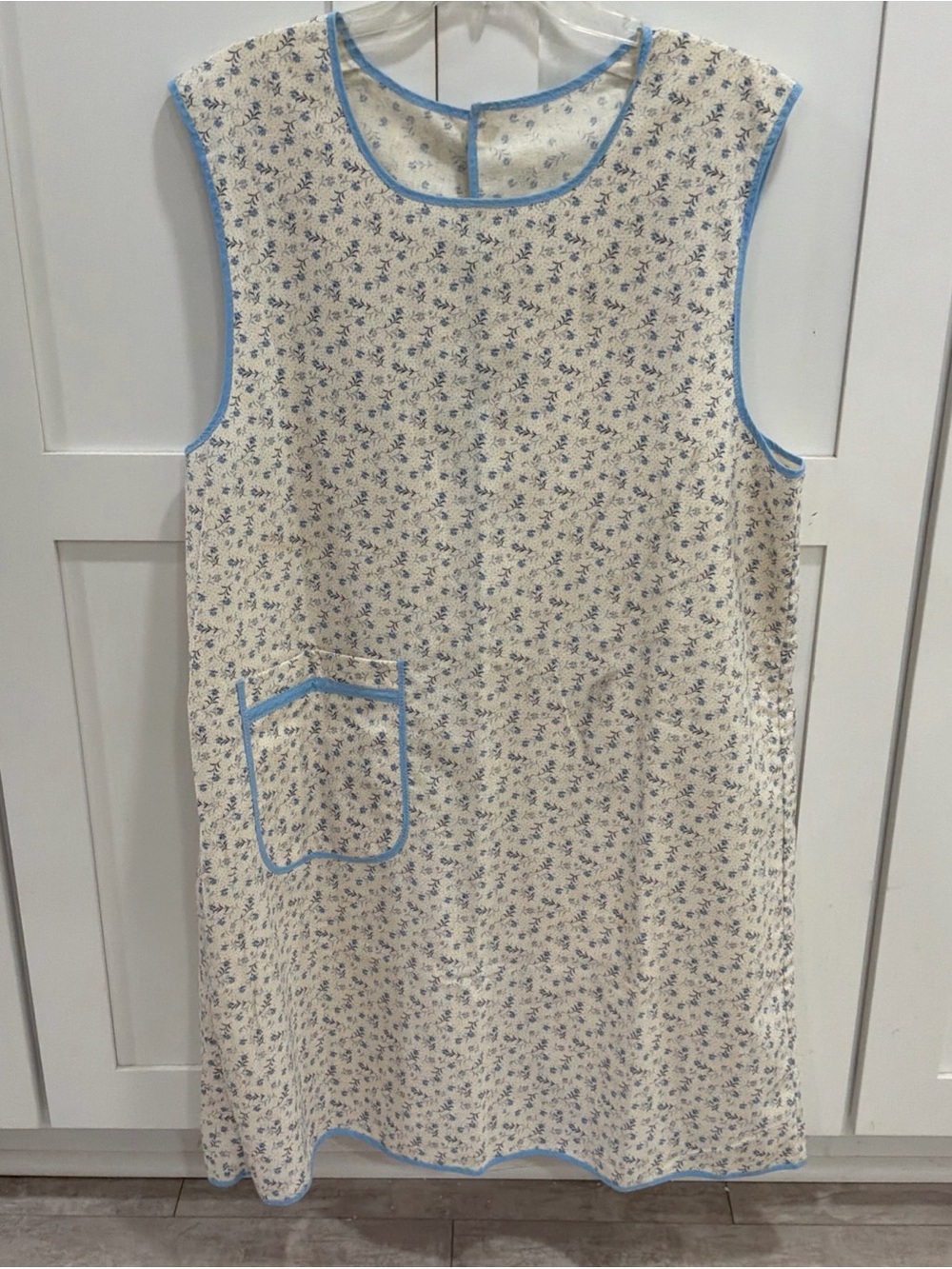 Blue Multicolor Floral Cotton Pinafore Apron Vintage Pocket Adults One Size 60s